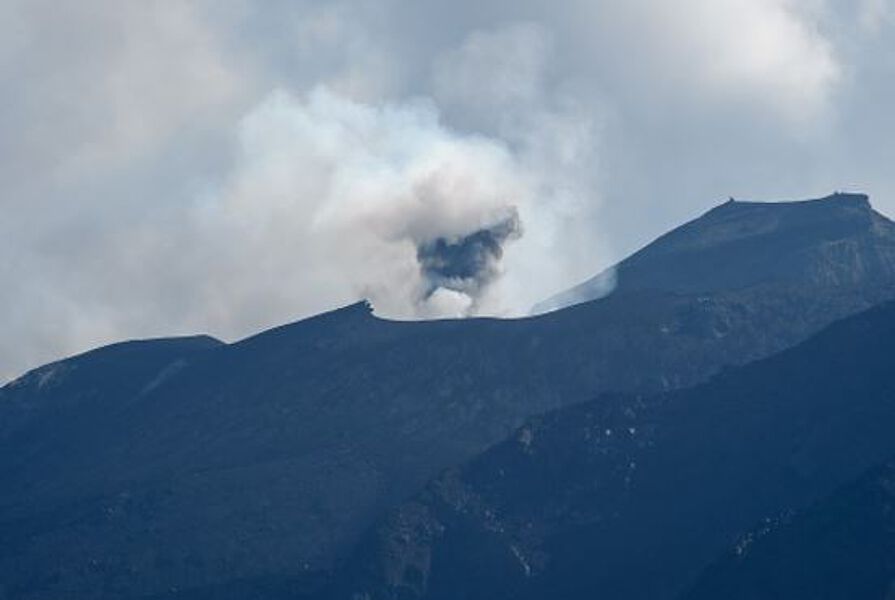 Ausbruch in der Caldera