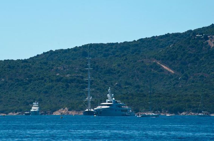 Luxusyachten wohin man schaut – Costa Smeralda